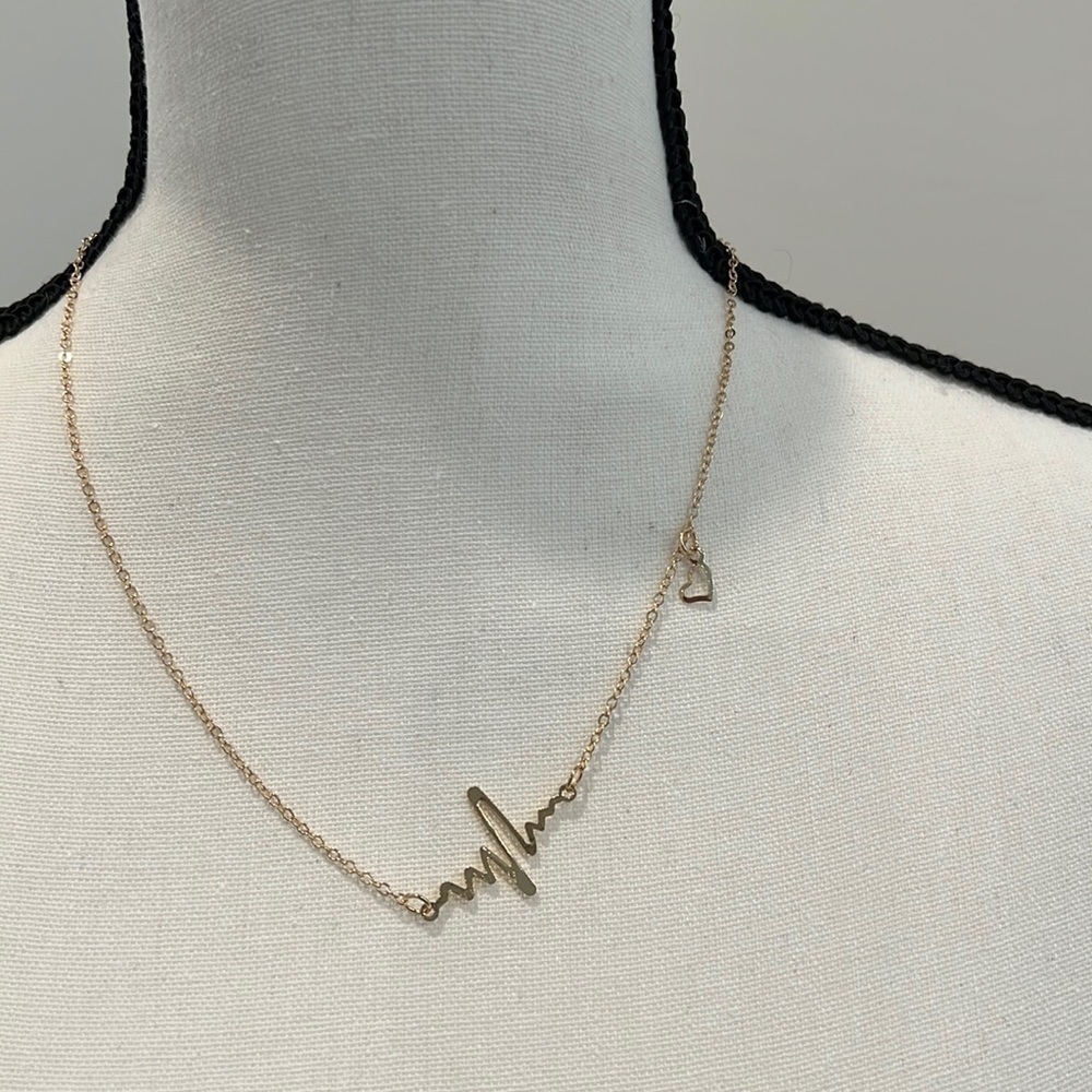 Heart beat with heart fashion necklace